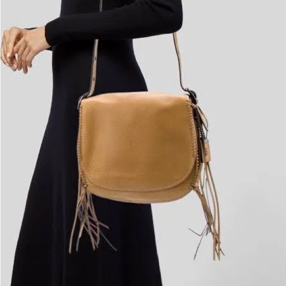 Coach 1941 fringe crossbody tan leather saddle bag purse EUC
